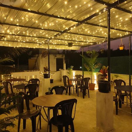 Le Township Residency Hotel Пондичери Екстериор снимка