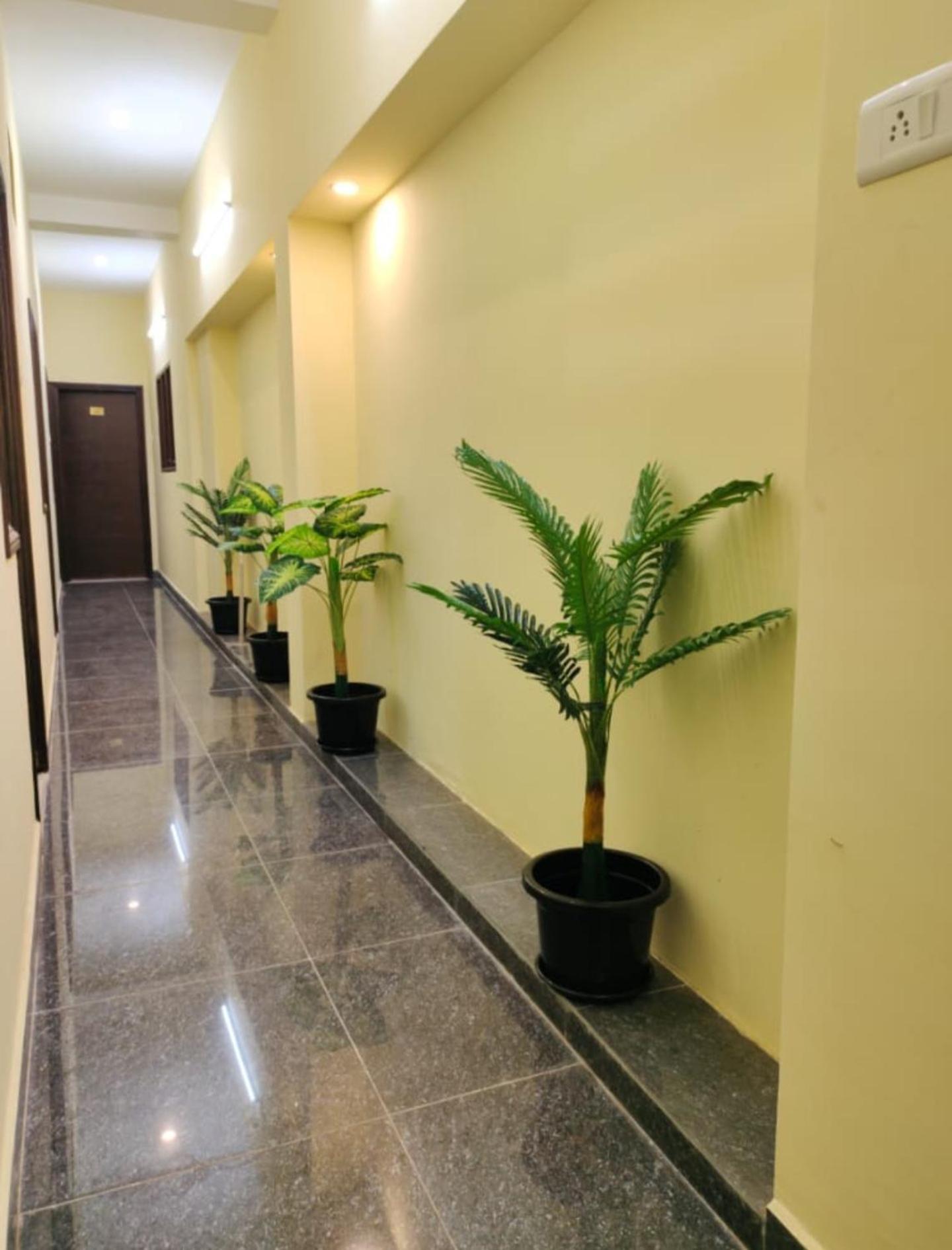 Le Township Residency Hotel Пондичери Екстериор снимка